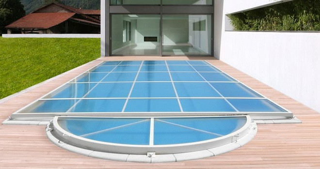 Couvertures de piscine