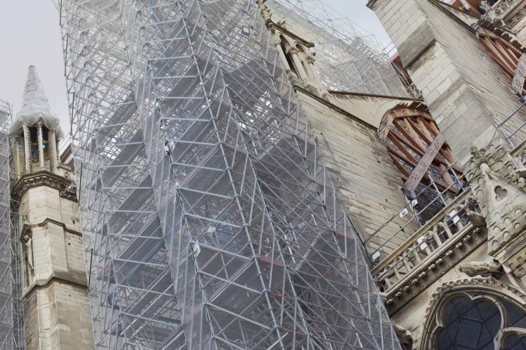 filets de protection sur chantier de construction