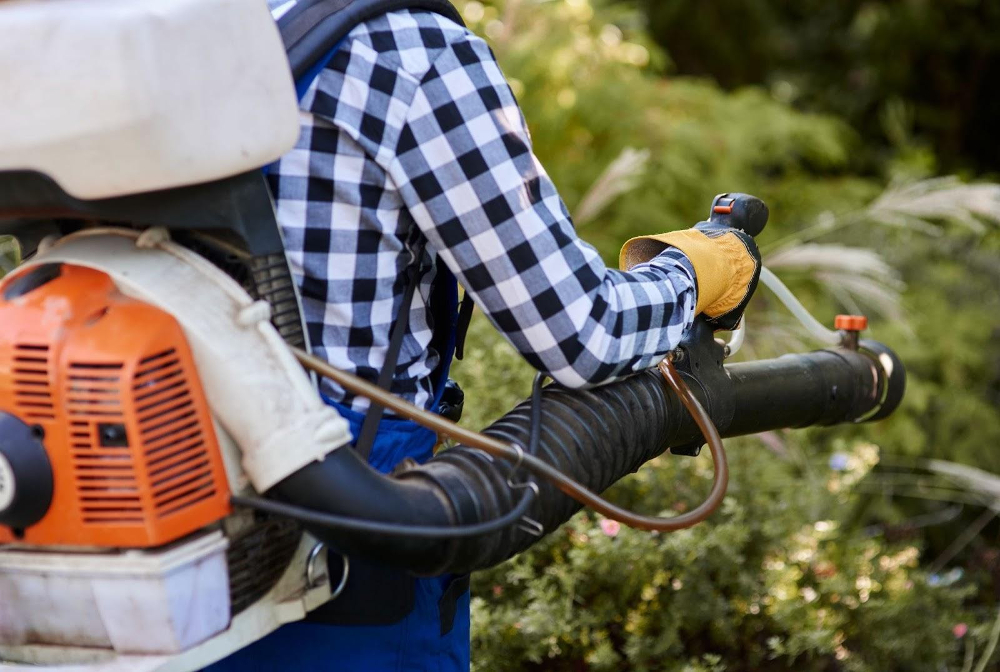 Aspirateur souffleur broyeur