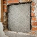 découvrez comment sécuriser efficacement votre foyer en utilisant une plaque d'amiante dans le mur, en respectant les normes de sécurité et les bonnes pratiques pour protéger votre santé et votre habitation.