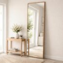 découvrez comment un miroir long peut transformer votre entrée en une pièce élégante et fonctionnelle, alliant style et praticité pour un accueil chaleureux.