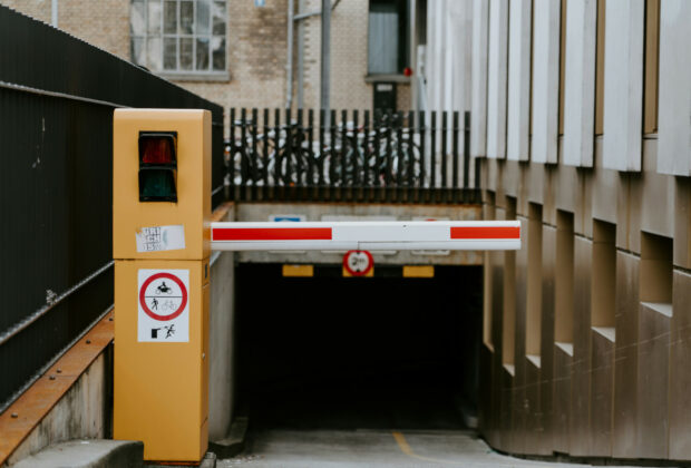 barrières automatiques de parking