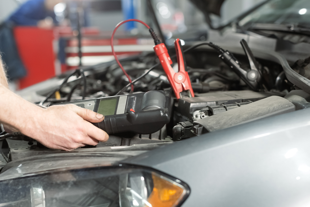 Comment faire pour brancher un ampèremètre sur la batterie