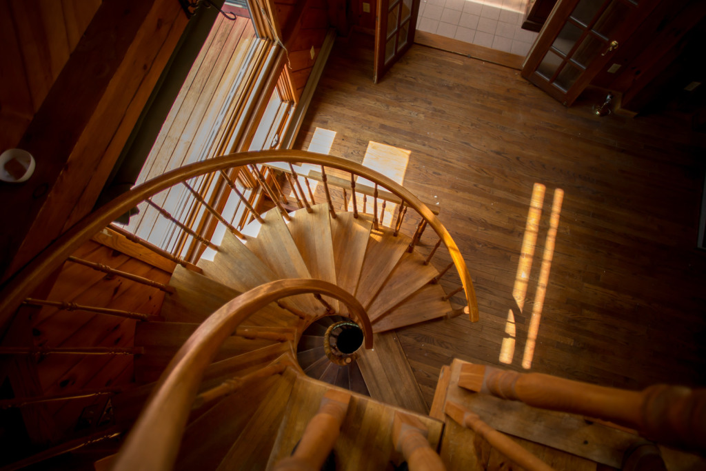 escalier d'intérieur en colimaçon