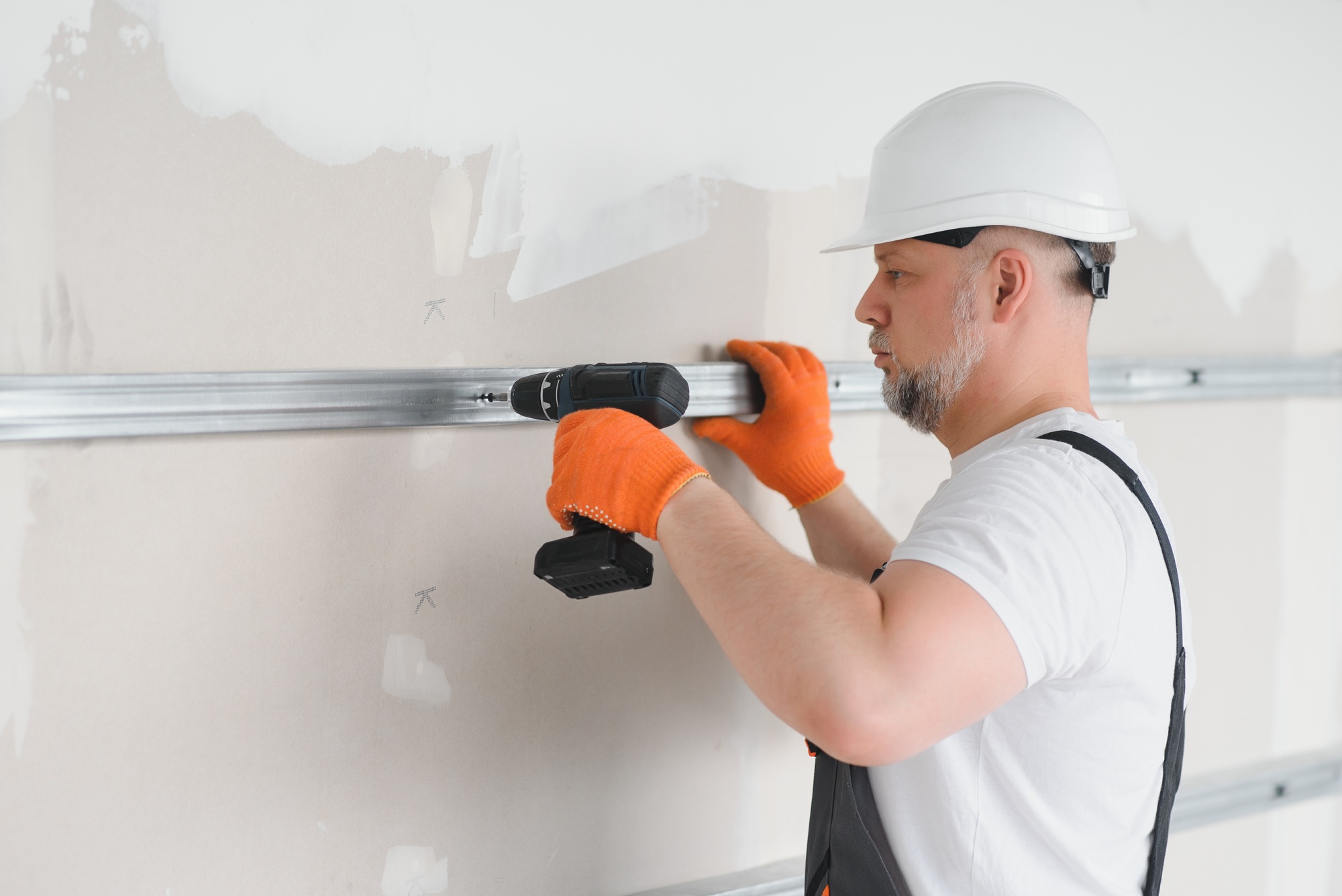 installer plaque professionnelle
