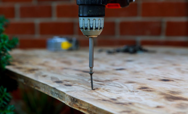 vis pour terrasse en bois